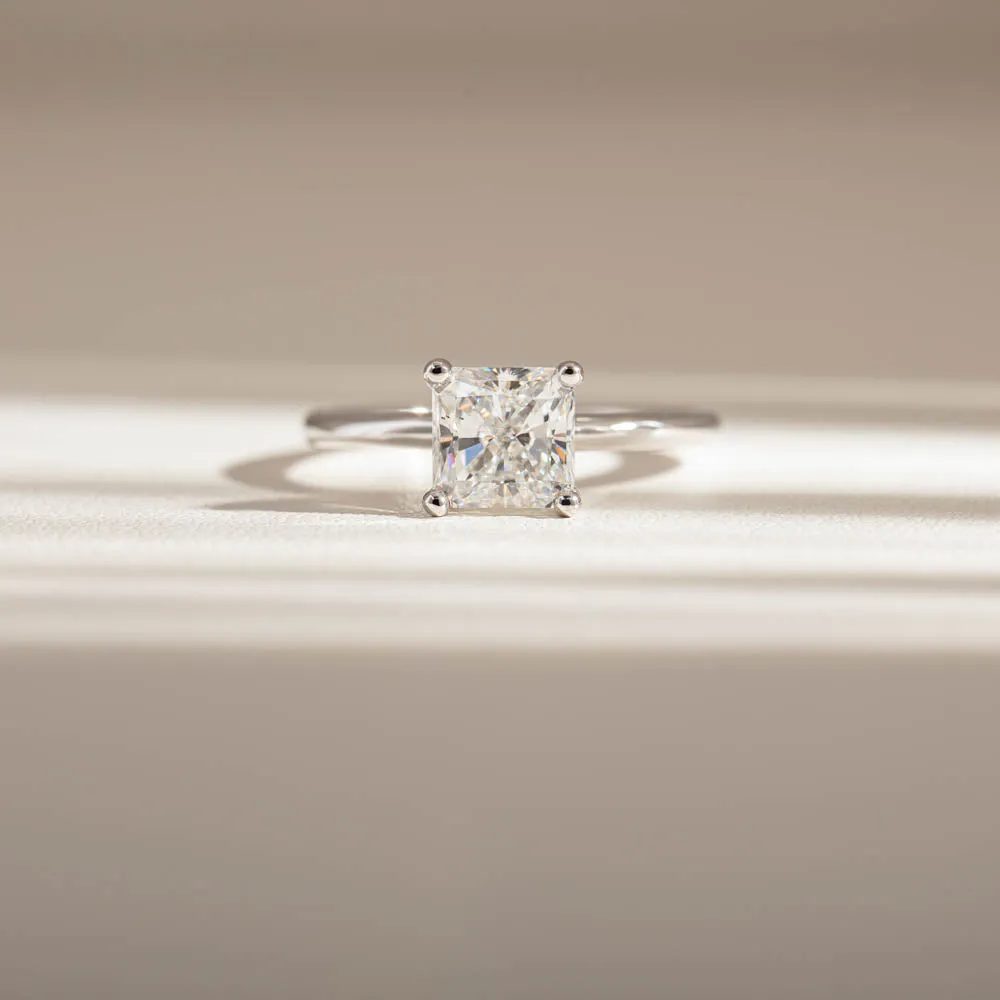 18ct White Gold 2.01ct Radiant Cut Diamond Melba Ring