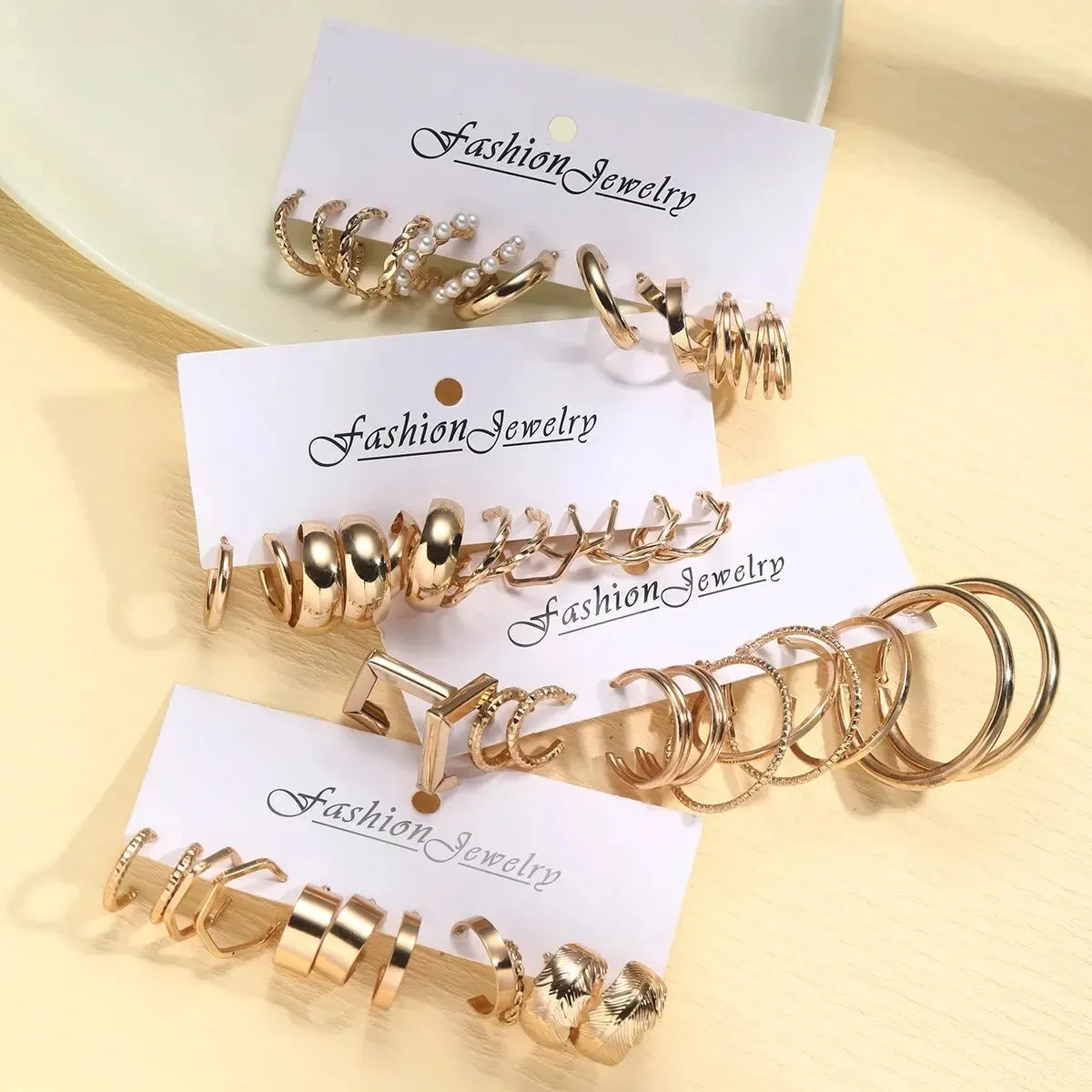 48 Pcs/Set Of Fashionable And Elegant Retro Golden Geometric Wide Gloss Metal Style Earrings Set