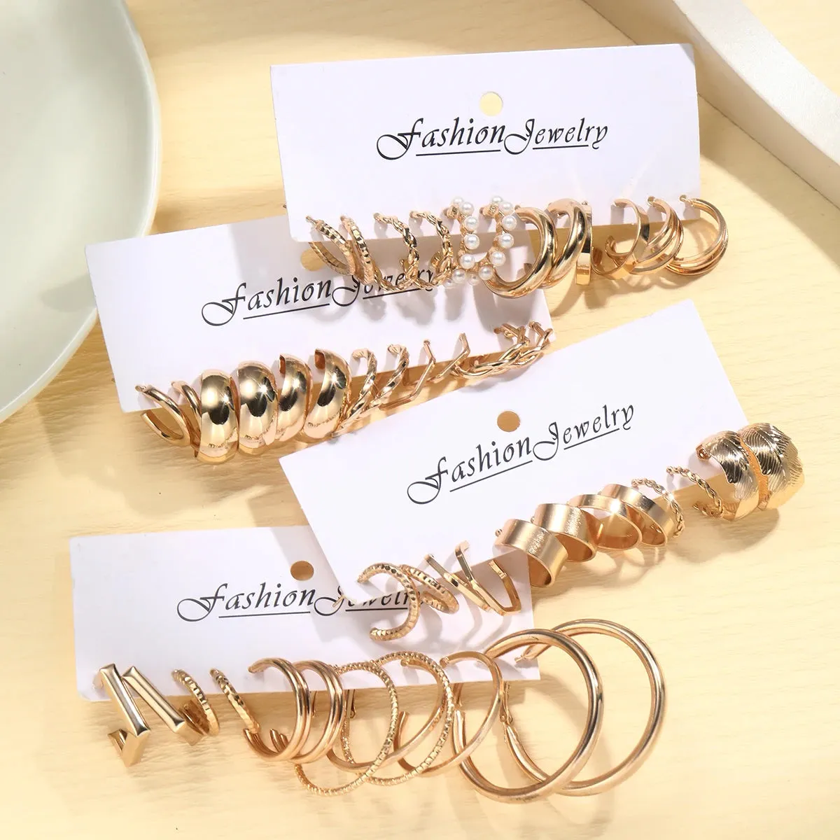 48 Pcs/Set Of Fashionable And Elegant Retro Golden Geometric Wide Gloss Metal Style Earrings Set