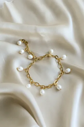 Geneviève Anklet