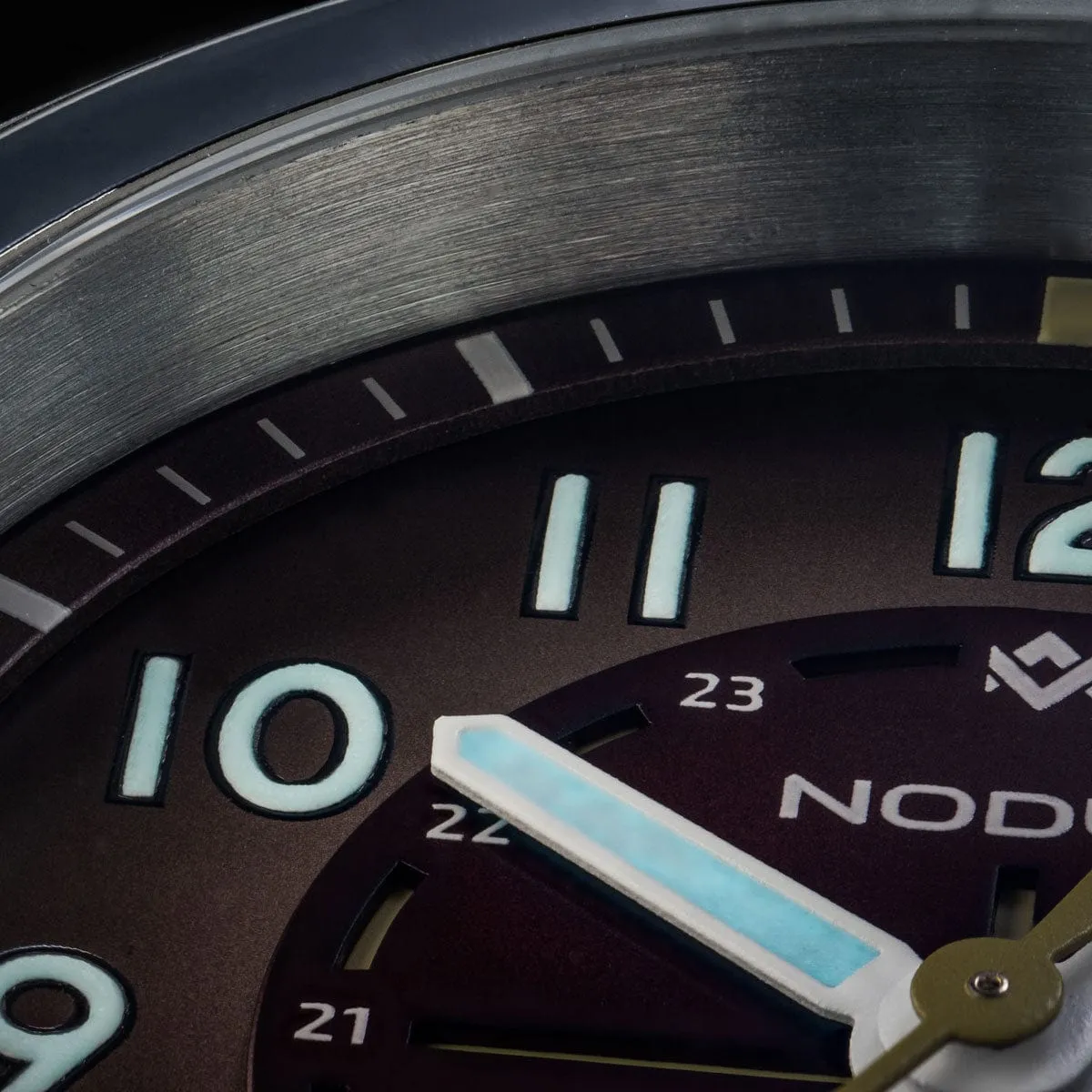 Nodus Sector Field Automatic Watch - Redwood - Date