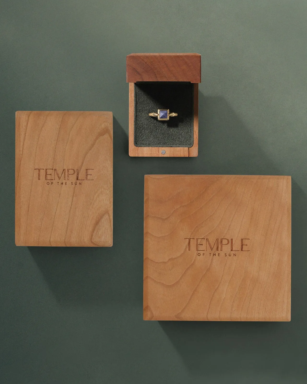 Regis Necklace Diamond Solid Gold
