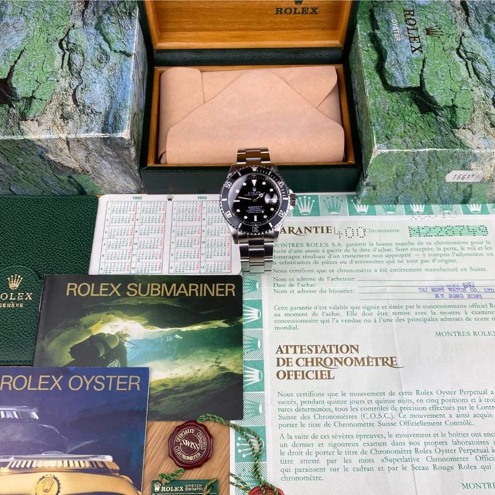 Rolex Submariner 16610 Date (1992)
