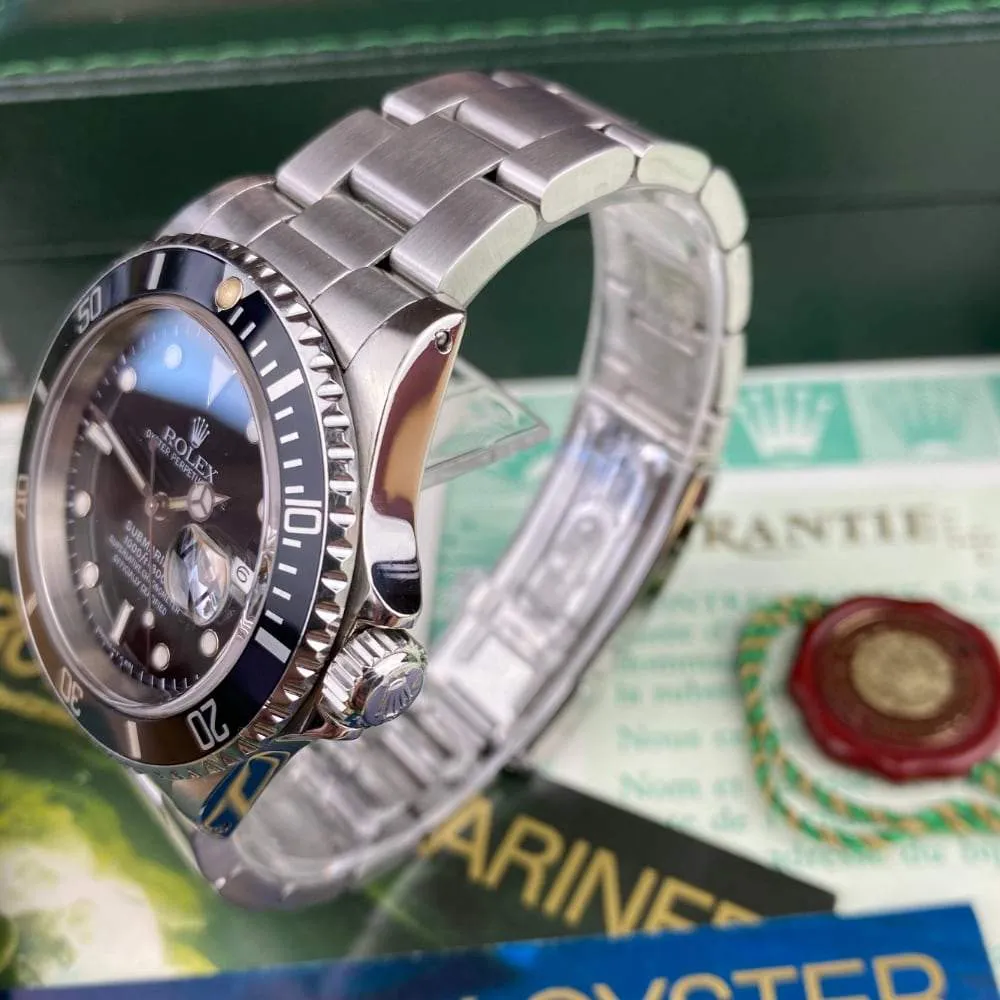 Rolex Submariner 16610 Date (1992)