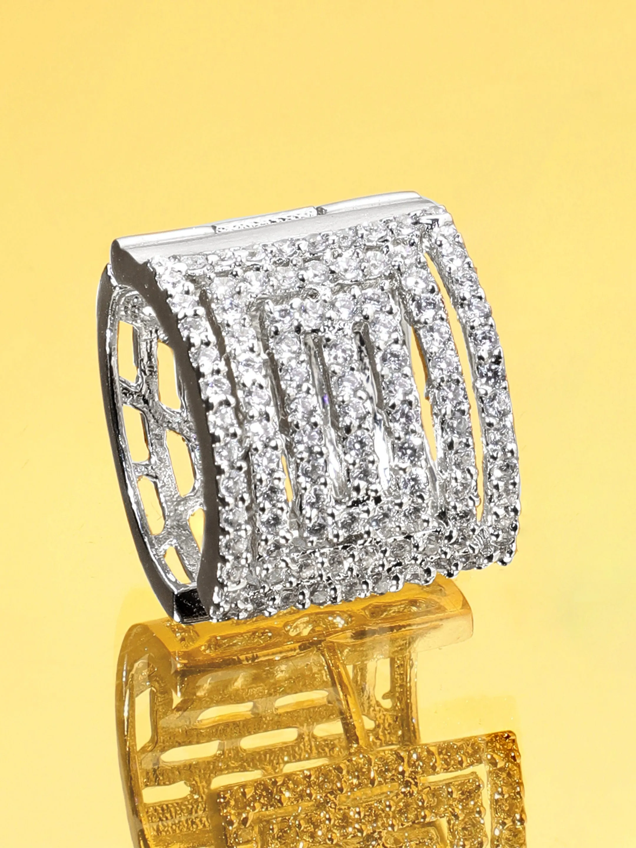 Rubans Rhodium plated Crystal zirconia Geometric Chic Demii-Fine Huggie Hoop Earrings