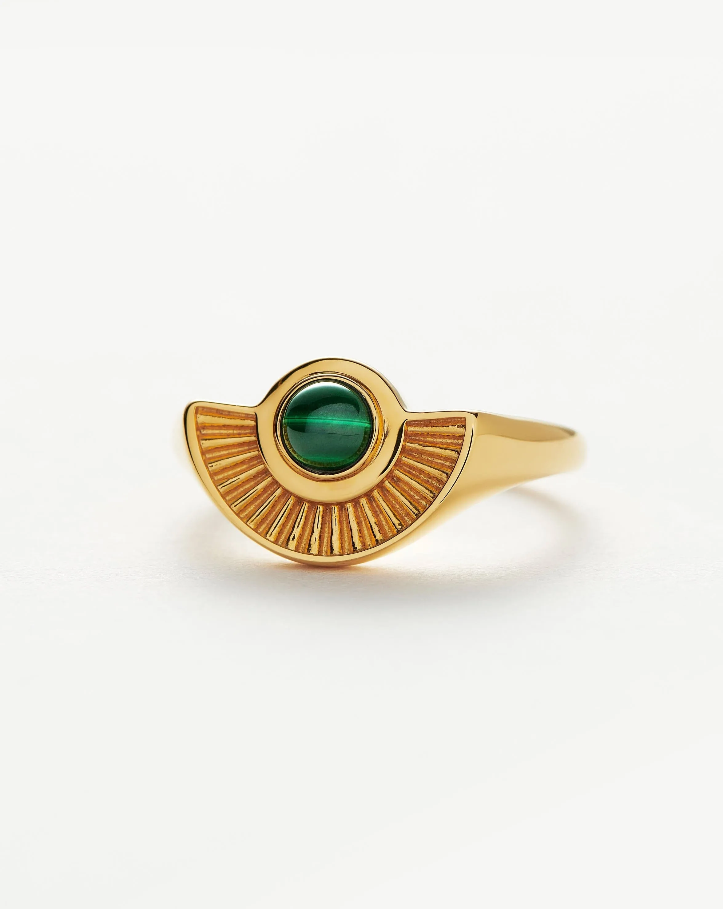 Zenyu Ridge Fan Gemstone Ring